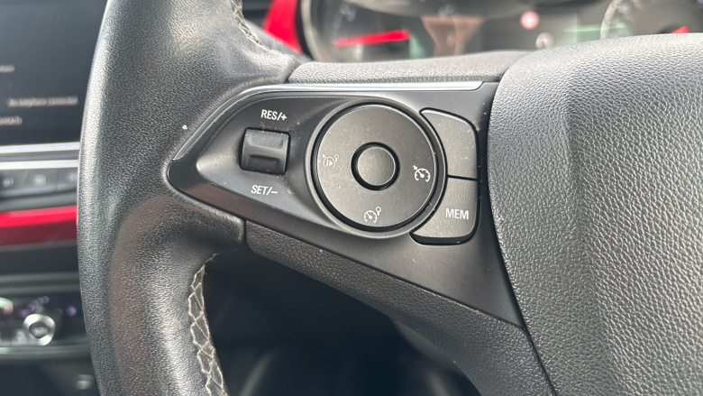 Vauxhall Crossland 1.2 Turbo SRi Nav 5dr Petrol Hatchback